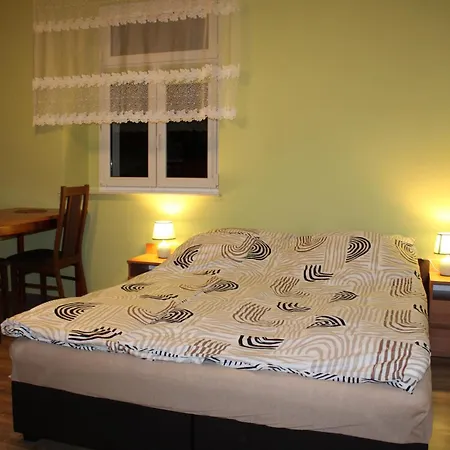 Apartmán 2-pokojowy 55 M2, Kolo Zoo, Hali Stulecia Vratislav